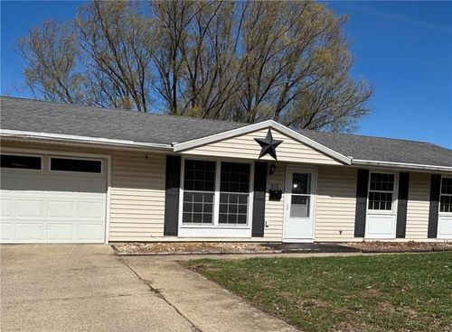 915 Timberline Dr, Danville, IL, 61832-1954 | Card Image