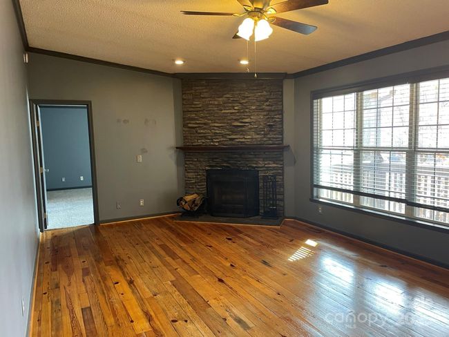 334 Fox Den Rd, House other with 3 bedrooms, 2 bathrooms and null parking in Mars Hill NC | Image 6