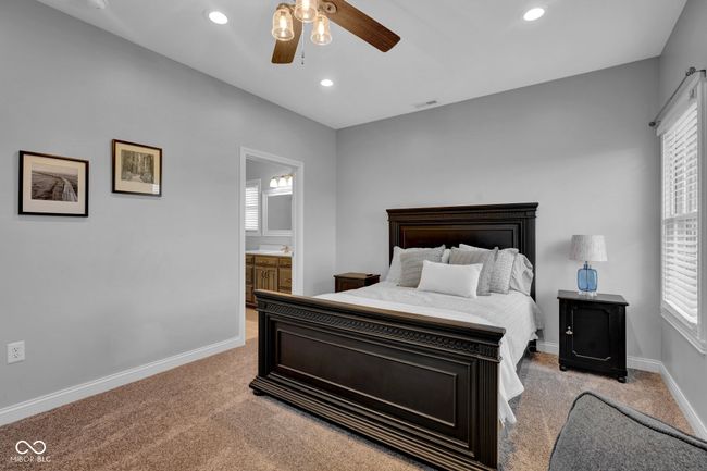 Primary bedroom suite | Image 20