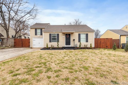5911 E Reading St, Tulsa, OK, 74115-4425 | Card Image