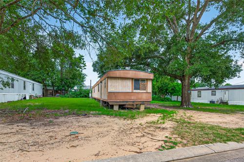 403 Young Street, Willis, TX, 77378 | Card Image