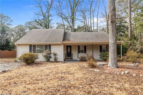 2308 Bidgood Dr, Portsmouth, VA, 23703-4701 | Card Image