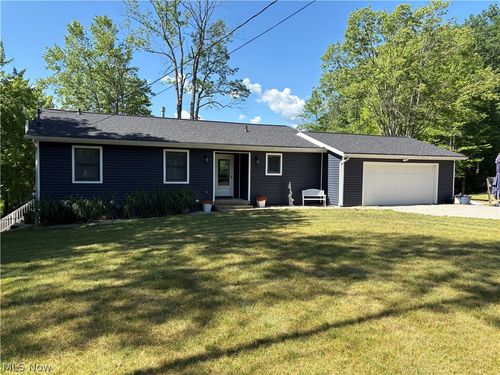 2396 Plum Creek Dr, Roaming Shores, OH, 44084-9615 | Card Image