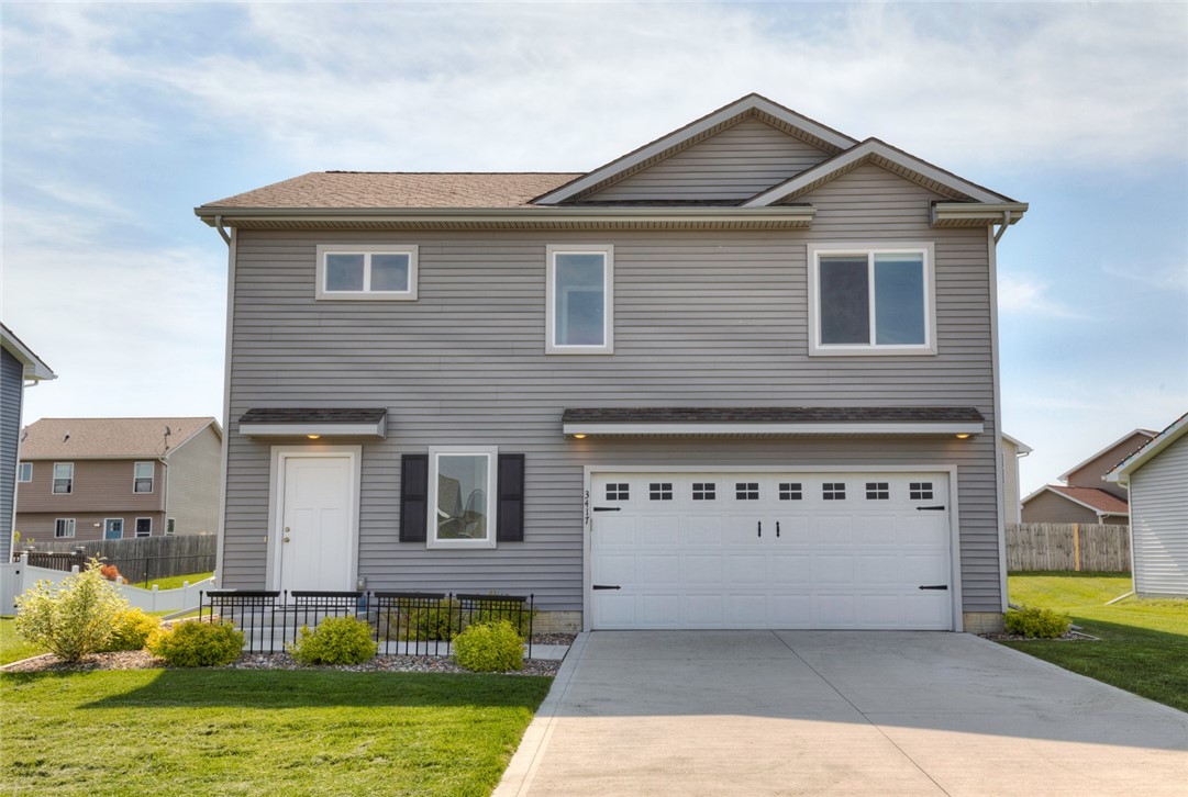 Wolf Creek Rd, Bondurant, IA 50035