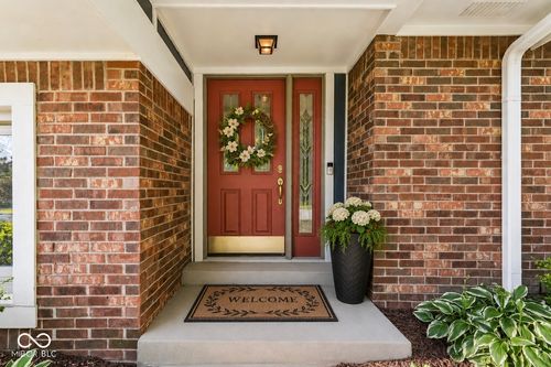348 Haldale Dr, Carmel, IN, 46032-1131 | Card Image