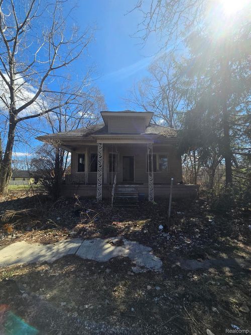 189 Richton St, Highland Park, MI, 48203-3491 | Card Image