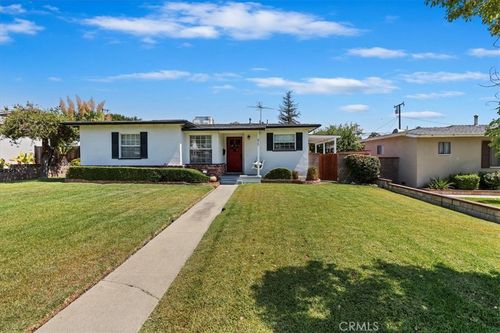 672 N Ukiah Way, Upland, CA, 91786-4641 | Card Image