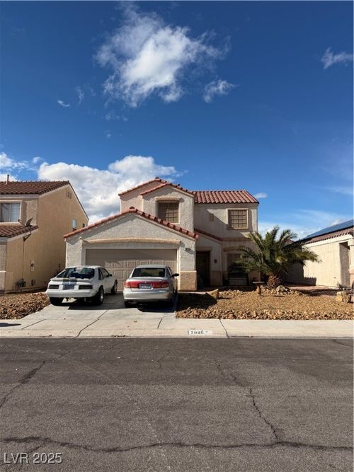 7925 Hollow Pine St, Las Vegas, NV, 89143-4613 | Card Image