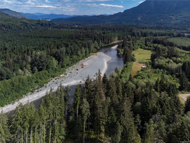 1301 Sayward Rd, House other with 5 bedrooms, 3 bathrooms and 6 parking in Sayward BC | Image 90