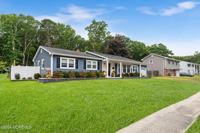 22 Pepperridge Road, House other with 3 bedrooms, 2 bathrooms and null parking in Howell NJ | Image 2