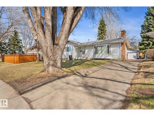 3 Lueders Crt, Sherwood Park, AB, T8A1B2 | Card Image