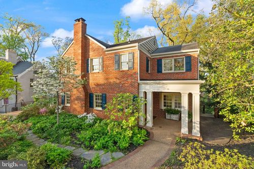 319 Kentucky Ave, ALEXANDRIA, VA, 22305-1739 | Card Image