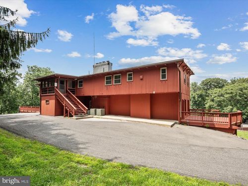 16 Windy Way, FRONT ROYAL, VA, 22630-6019 | Card Image