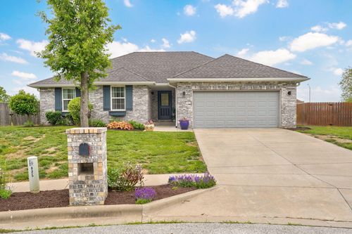 825 S Trail Point Court, Nixa, MO, 65714 | Card Image