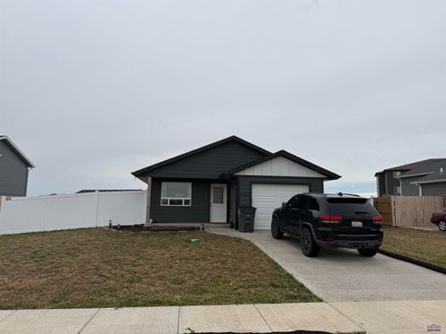 657 Liberty Park Dr, Box Elder, SD, 57719-3700 | Card Image