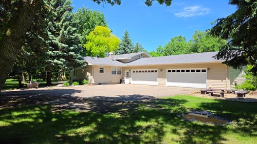 38608 129th St, ABERDEEN, SD, 57401-8160 | Card Image