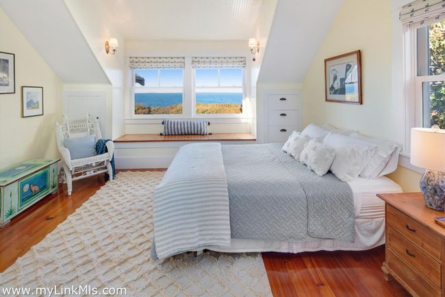 94 Menemsha Inn Rd, House other with 6 bedrooms, 5 bathrooms and null parking in Chilmark MA | Image 24