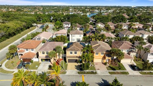 15887 Nw 4th Ct, Pembroke Pines, FL, 33028-1586 | Card Image