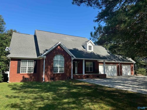 105 Coosa Rd, Boaz, AL, 35956-5322 | Card Image