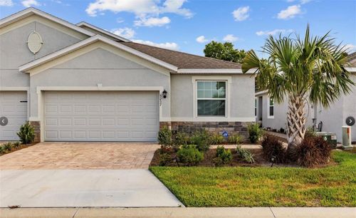 5237 Nw 48th Pl, OCALA, FL, 34482-8687 | Card Image