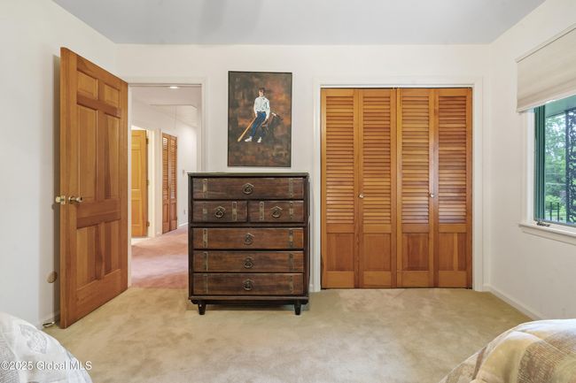 19 Tamarack Ln, House other with 4 bedrooms, 3 bathrooms and 6 parking in Schenectady NY | Image 41