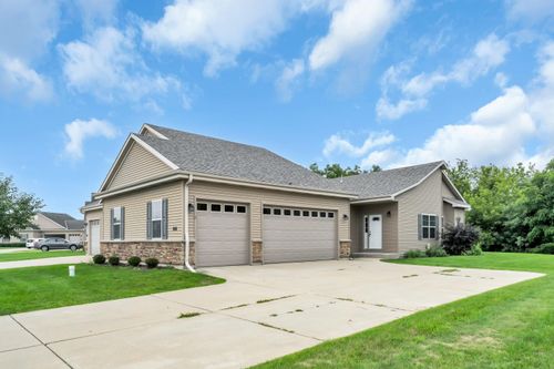 916 Langdon Ct, Mount Pleasant, WI, 53406 | Card Image
