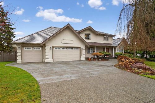 18055 98 Ave, Surrey, BC, V4N4V5 | Card Image