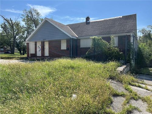 6111 Leavenworth Rd, Kansas City, KS, 66104-1443 | Card Image