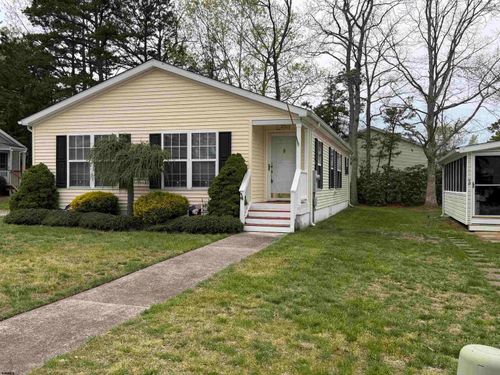 4 Birch Ct, Mays Landing, NJ, 08330-8944 | Card Image