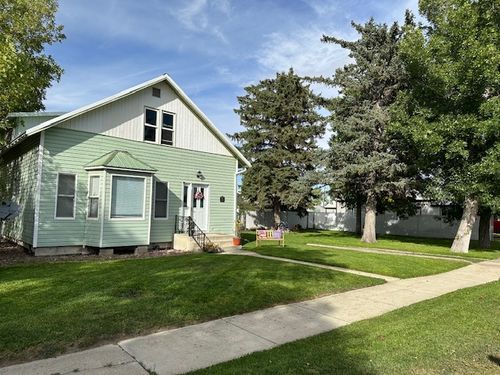 415 Illinois Ave, Valier, MT, 59486-8509 | Card Image