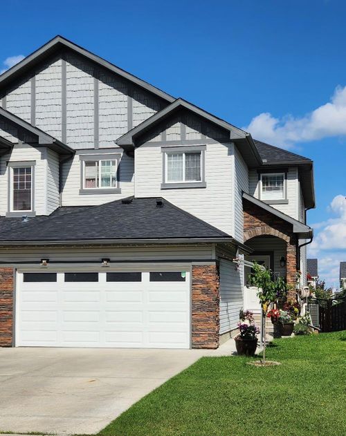 118 Bridlerange Pl Sw, Calgary, AB, T2Y0K8 | Card Image