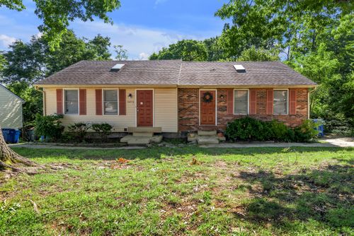 a-and-b-3187 Aqueduct Dr, Lexington, KY, 40517-3901 | Card Image