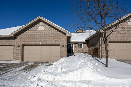 162-301 Carnegie Ave, Peterborough, ON, K9L0G1 | Card Image