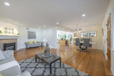 602 Vendola Drive, House other with 3 bedrooms, 2 bathrooms and 2 parking in San Rafael CA | Image 2