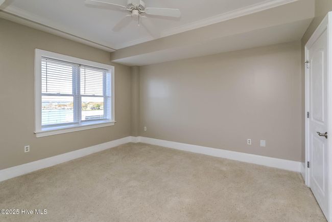 UNIT-402 - 4425 Arendell St, Condo with 3 bedrooms, 3 bathrooms and null parking in Morehead City NC | Image 26