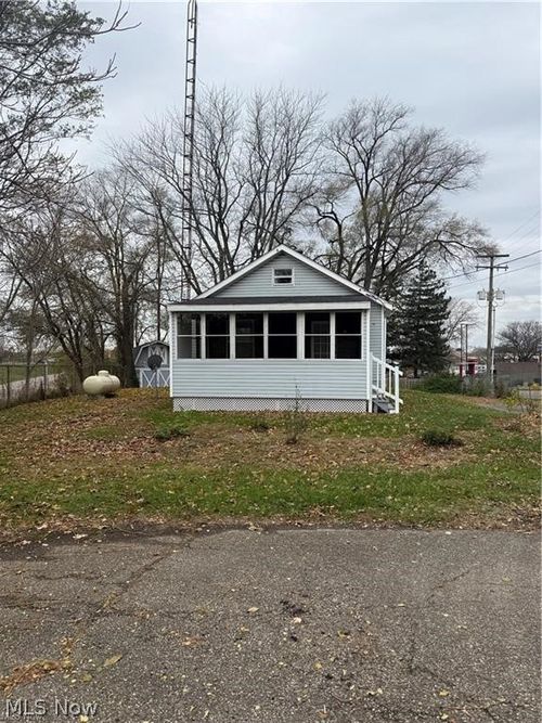 1729 Gambrinus Ave Sw, Canton, OH, 44706-1835 | Card Image