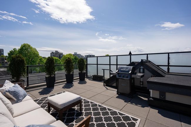 408 - 1628 W 4 Th Avenue, Condo with 2 bedrooms, 2 bathrooms and 2 parking in Vancouver BC | Image 24