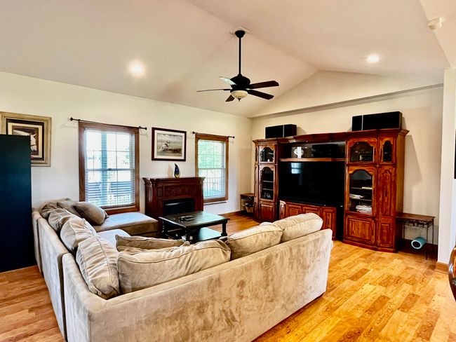 3745 Sweet Owen Rd, House other with 4 bedrooms, 4 bathrooms and null parking in Owenton KY | Image 19