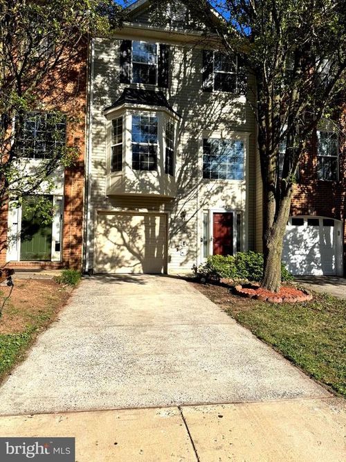 11105 Doubleday Ln, MANASSAS, VA, 20109-8267 | Card Image