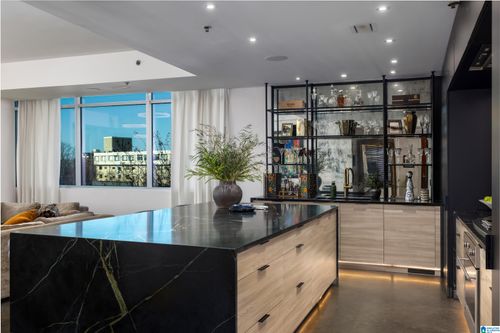 apt-16-1300 27th Pl S, BIRMINGHAM, AL, 35205-2550 | Card Image