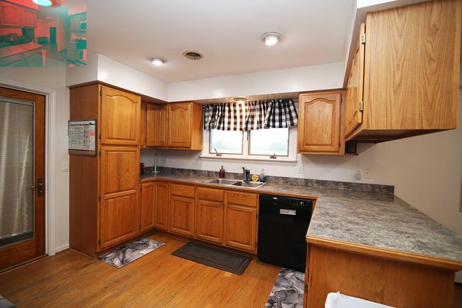 53240 Hemlock Lake Rd, House other with 4 bedrooms, 3 bathrooms and null parking in Marcellus MI | Image 7