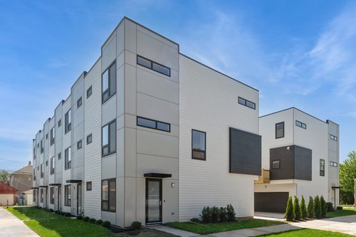 4-944 Beloit Ave, Forest Park, IL, 60130-2302 | Card Image