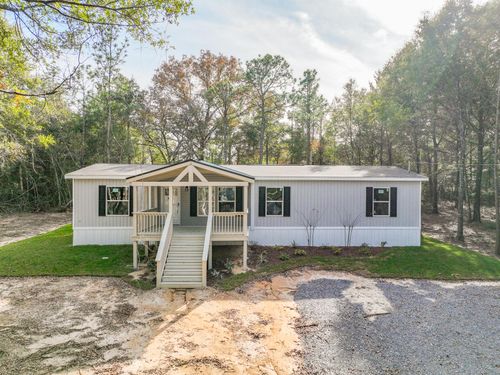 81 Lee Ann Ln, DeFuniak Springs, FL, 32433 | Card Image