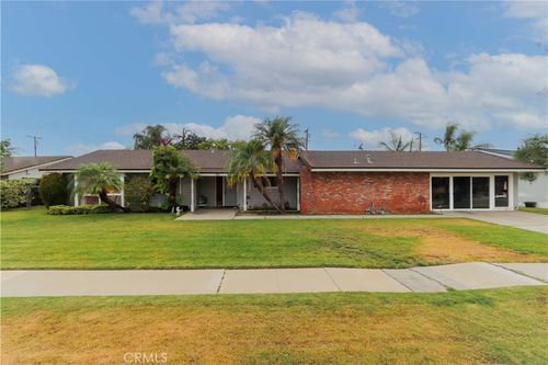 708 El Mirador Drive, Fullerton, CA, 92835 | Card Image