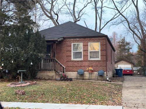 35 Lee Avenue, Ferguson, MO, 63135 | Card Image