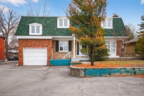 727 Brant St, Burlington, ON, L7R2H6 | Card Image