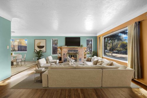 1502 N 5th St, Boise, ID, 83702-3703 | Card Image