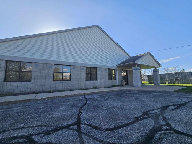 400 Perry Ave, Home with 0 bedrooms, 0 bathrooms and null parking in Big Rapids MI | Image 5