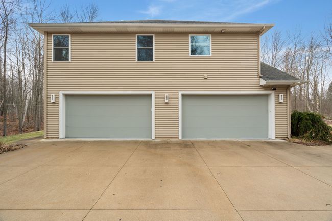 3455 E Shady Ridge Ln, House other with 4 bedrooms, 4 bathrooms and null parking in Midland MI | Image 63