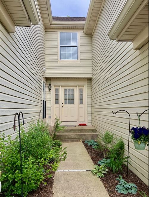 2164-2164 Seaver Ln, Hoffman Estates, IL, 60169-5007 | Card Image